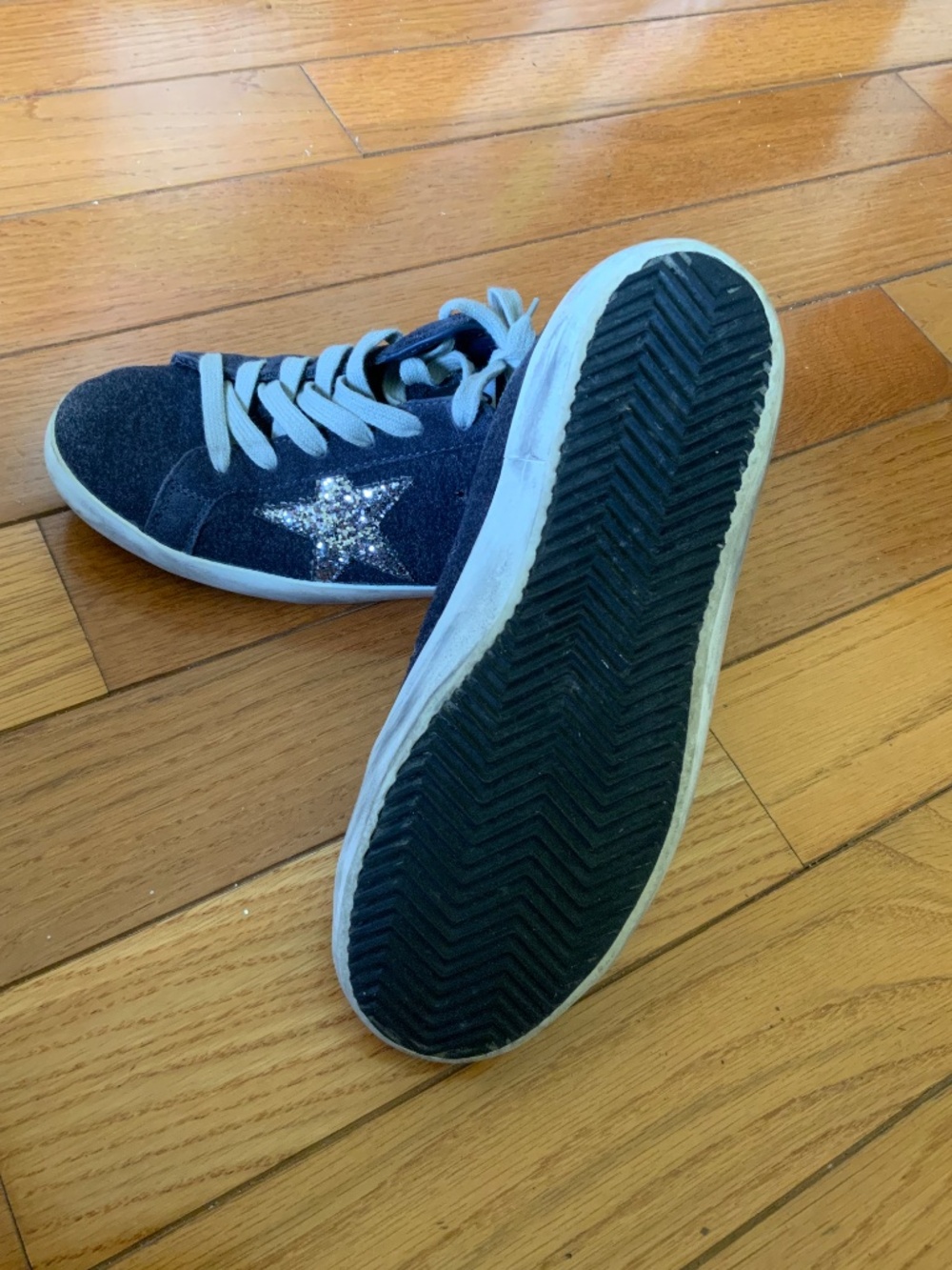 Golden Goose Superstar Womens 37 Sneaker - Picture 6 of 7